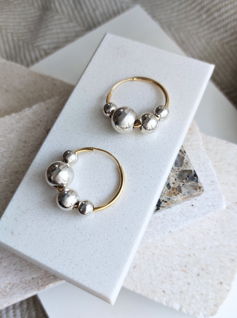 Σκουλαρίκια Κρίκοι χρυσό-ασημί από Ασήμι 925 Επίχρυσο με μπίλιες
