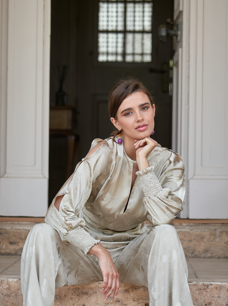 Κρεμαστά σκουλαρίκια Scarlett Ασήμι 925 επίχρυσο 24κ μοβ κίτρινος νεφρίτης και φυσικό κοχύλι επιχρυσωμένο.