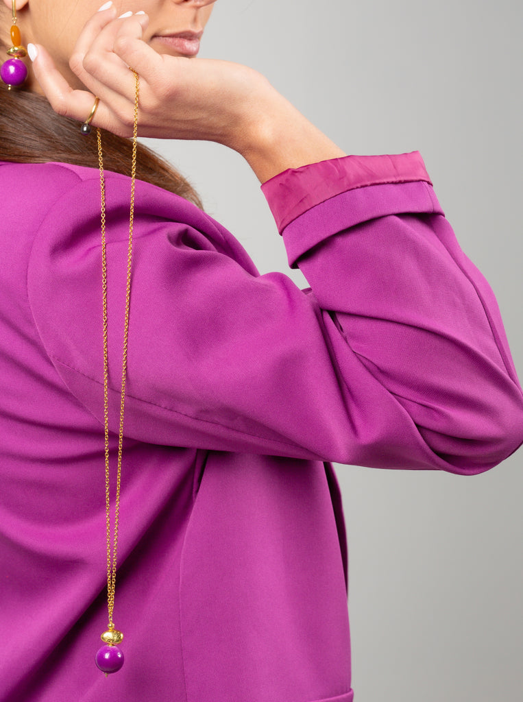 Μακρύ κολιέ αλυσίδα Scarlett Ασήμι 925 επίχρυσο 24κ μοβ νεφρίτης και φυσικό κοχύλι επιχρυσωμένο.