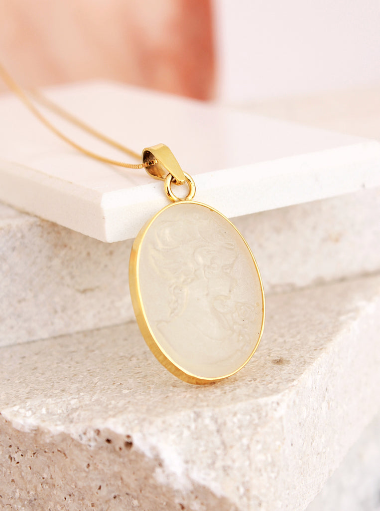 Cameo Κολιέ Ασήμι  Επίχρυσο 925 Υγρό Γυαλί Ανάγλυφη Καμέο Πέτρα 