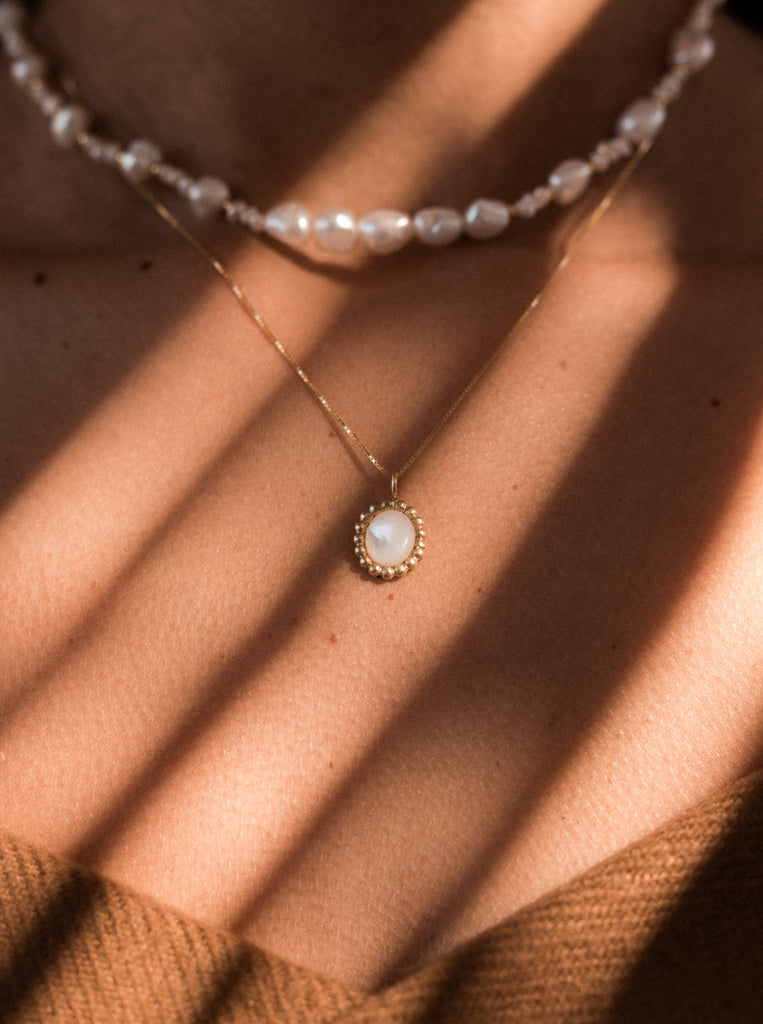 Rosette-Mother of pearl Κολιέ ροζέτα με φίλντισι Ασήμι 925 Χρυσό 24Κ