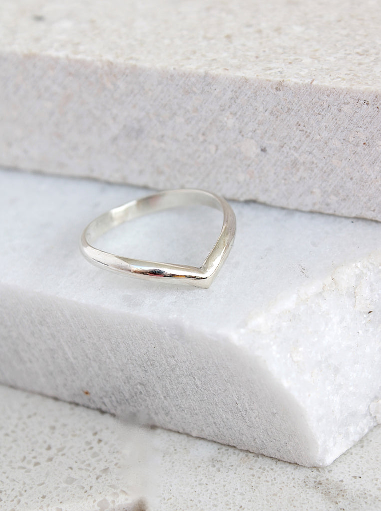 V Δαχτυλίδι Ασήμι 925 